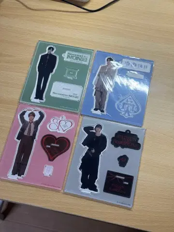 &TEAM EJ 위주 아크릴 스탠드 4개 세트