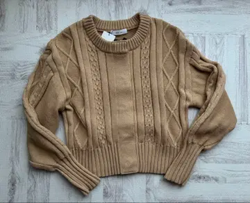 새상품 미사용 Eimee Law 에이미 로 니트 가디건 숏 기장