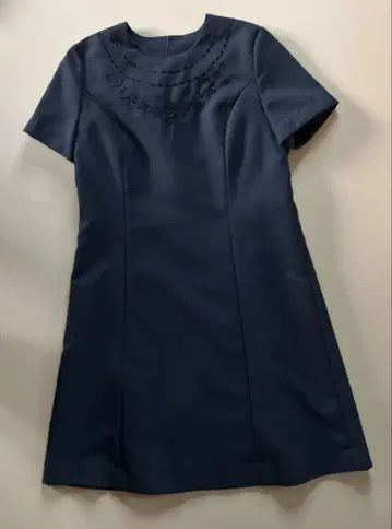 블랙 자수 원피스 수트