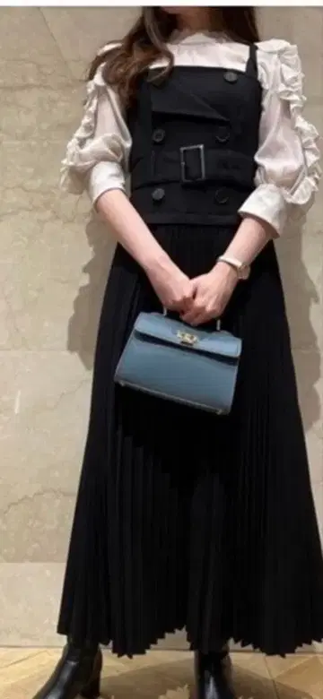 스나이델 원피스