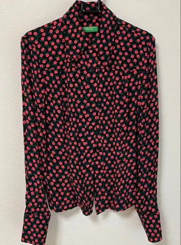 UNITED COLORS OF BENETTON 플라워 올 패턴 긴팔 셔츠