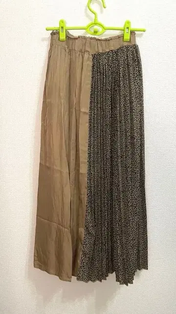 카멜 레오파드 무늬 롱 스커트