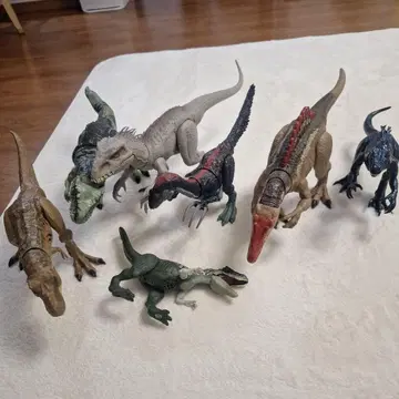 마텔 쥬라기 월드