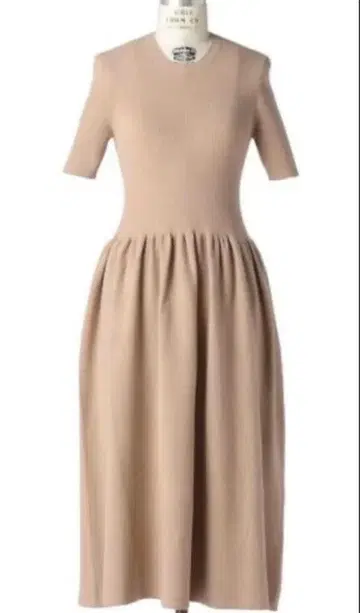 Drawer 반팔 니트 롱 원피스