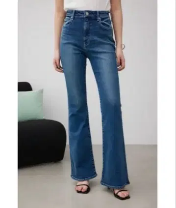[컨디션 최상] AZUL DENIM 플레어 데님 슬림 레그 데님