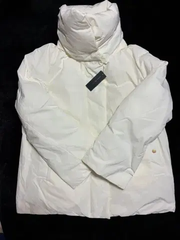 [ 새상품 ] 다니엘 웰링턴 자켓 다운 자켓 아우터 M 사이즈