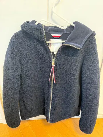 TOMMY HILFIGER 뒷면 플리스 보아 자켓