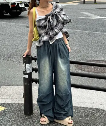 체크 멀티 WAY 프릴 빅 스카프