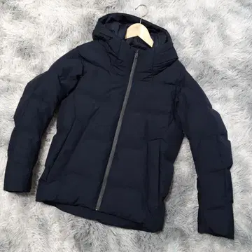 유니클로 UNIQLO 3D 심리스 다운 자켓 네이비 남성용 S
