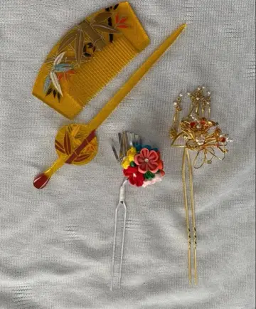 미사용 머리 장식 4세트 빗 헤어콤