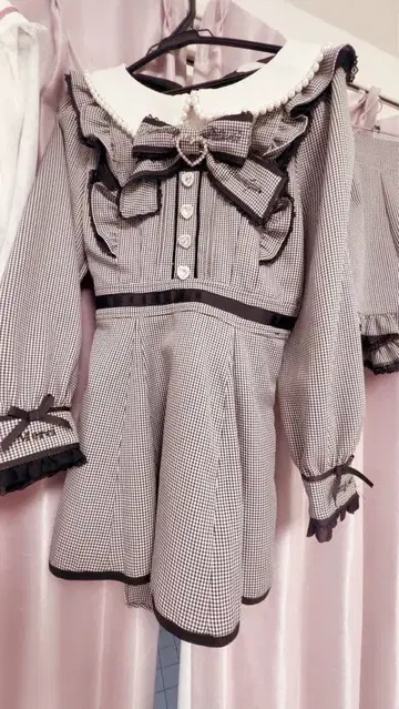 LIZLISA 프릴 에이프런 셋업