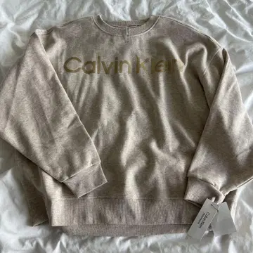 [ Calvin Klein ] 새상품 라멜로 로고 맨투맨