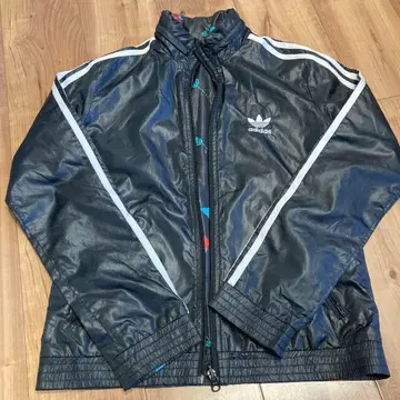 로데오 크라운 x adidas