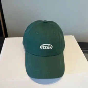 emis green cap