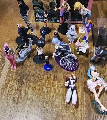 피규어 20개 세트