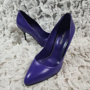 새상품급 세르지오로시 아몬드토 펌프스 36 퍼플