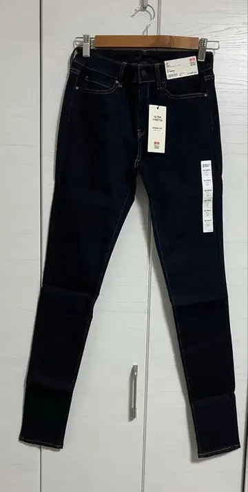 유니클로 UNIQLO 울트라 스트레치 청바지