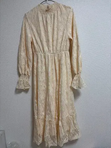 amr. 전체 레이스 원피스