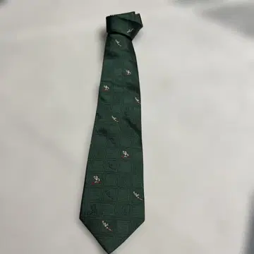 실크 넥타이 아톰 패턴