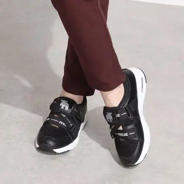 새상품 MOZ 로고 벨트 스니커즈 샌들