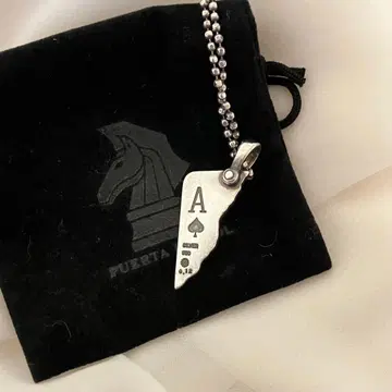 푸에르타 델 솔 실버 목걸이 트럼프 블랙 다이아몬드