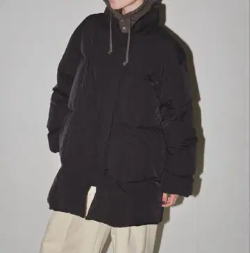 TODAYFUL 블랙 다운 자켓 36