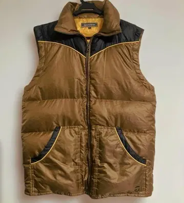 새상품급 테일러메이드 다운 베스트