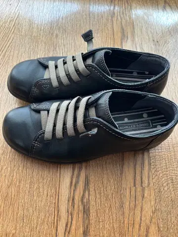 새상품급 아킬레스 솔보 가죽 신발 블랙