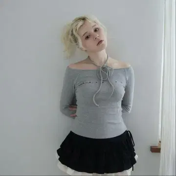 ANDMARY Mary logo choker tops