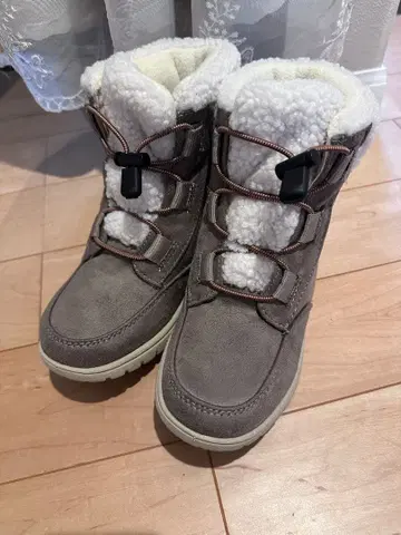 North Date 스노우 부츠 그레이지