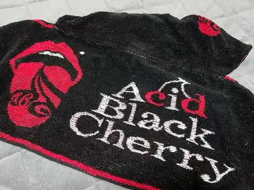 [ 새상품급 ] Acid Black Cherry 후드 타월