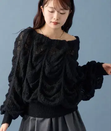 미스틱 웨이브 시어 휘핑 니트 블랙