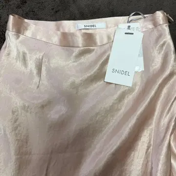 SNIDEL 핑크 플레어 스커트