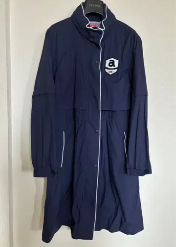 아르치비오(archivio): 레인코트, 블루