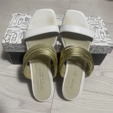 Carmen Salas 카르멘 살라스 샌들