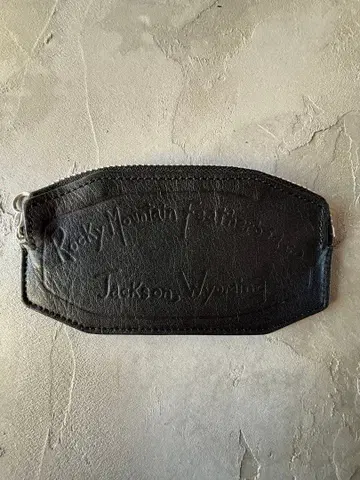 미사용 새상품 록키 마운틴 페더베드 가죽 코인 케이스 블랙