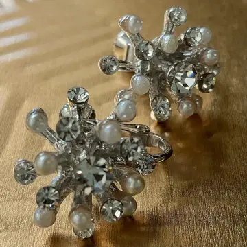 모조 진주와 큐빅 실버 귀찌 결혼식 새상품급