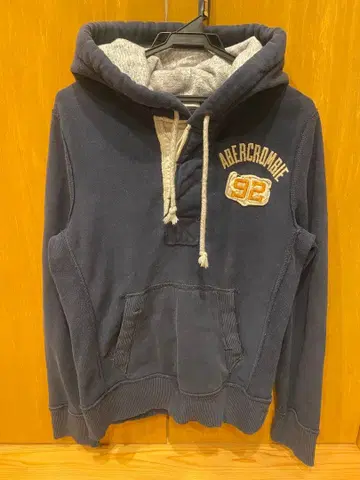 Abercrombie 네이비 후드 부착 후드티 S