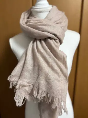 컨디션 최상 솔레이유 캐시미어 100% 대형 스톨 머플러