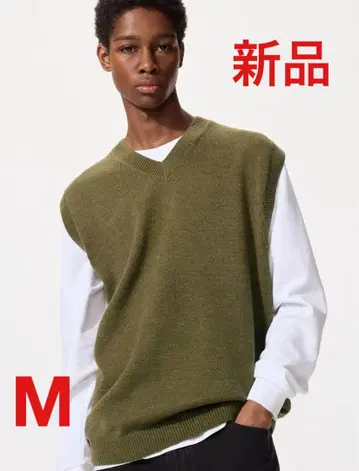 UNIQLO 니트 V넥 베스트 새상품