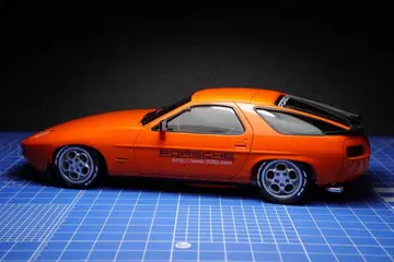 포르쉐 928 프라모델 완성품