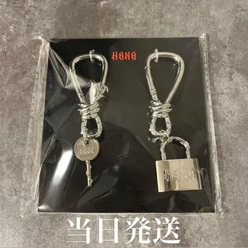 HANA 카라비너 세트 BAD LOVE 하니