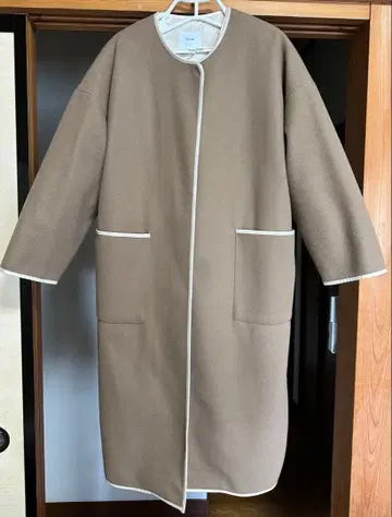 롱 코트 브라운