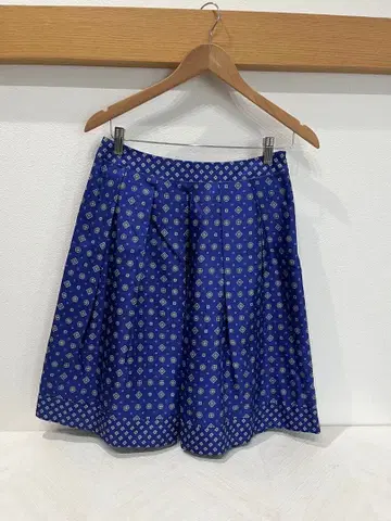 AMACA 기하학 패턴 플레어 스커트 파랑