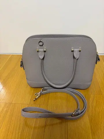 DIANA 다이애나 부가티 숄더백 덤 포함