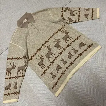 사슴과 토끼 자수의 란셀 긴팔 스웨터