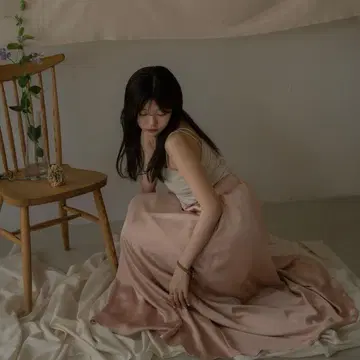 mideal 새틴 맥시 플레어 스커트 핑크