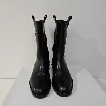 블랙 가죽 숏부츠