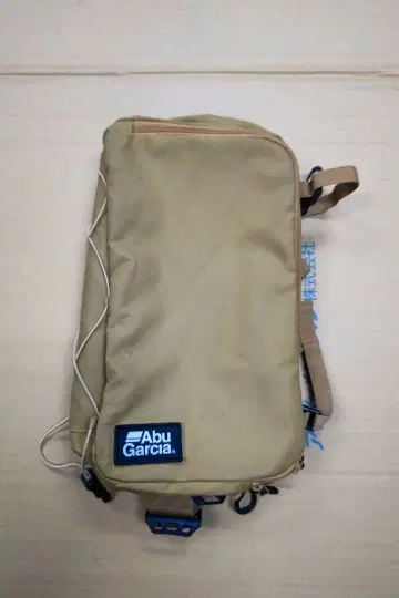 Abu Garcia 코뮤터 슬링백