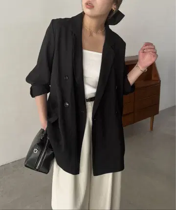 카프리슈 마쥬 라이트 테일러 자켓 블랙